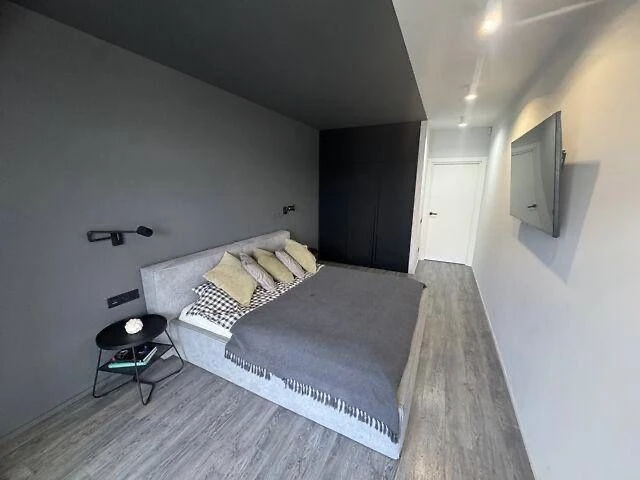 Продаж 3-кім.квартири 98.5 м² 7/10 проспект В.Чорновола 310.