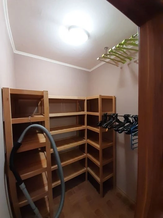 Довгострокова оренда, 2-к квартира, пр. Науки 55А