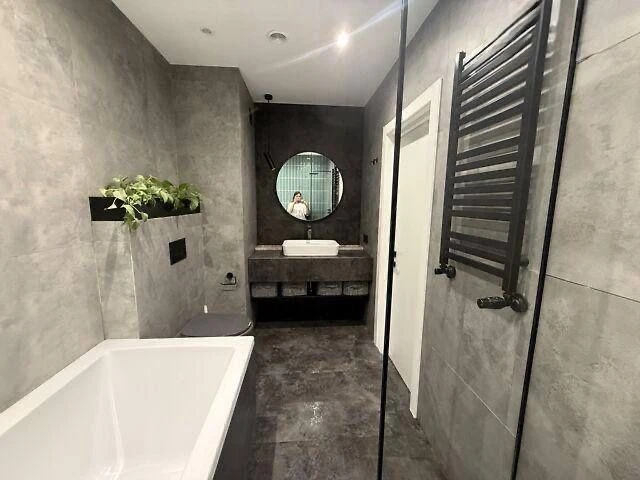 Продаж 3-кім.квартири 98.5 м² 7/10 проспект В.Чорновола 310.