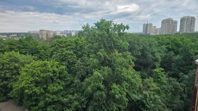 Квартира біля парку, метро Берестейська.
