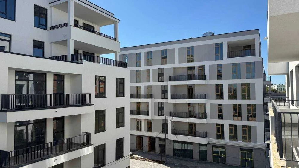 No commission, For sale 2-room apartment 82 sq m.\ Residential complex Avalon Magnol