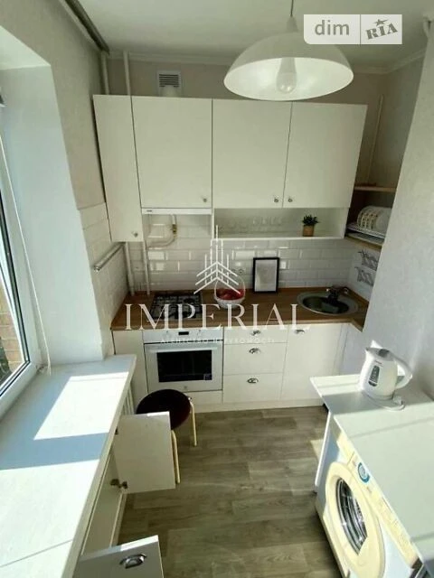 Аренда 3-комнатной квартиры 59 м², Леси Украинки бул., 24