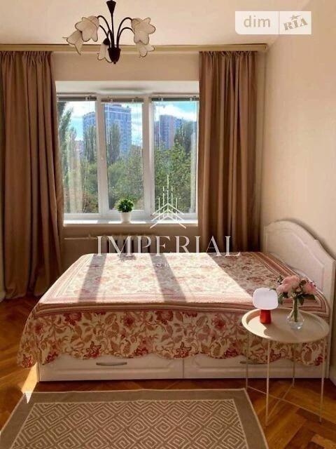 Аренда 3-комнатной квартиры 59 м², Леси Украинки бул., 24