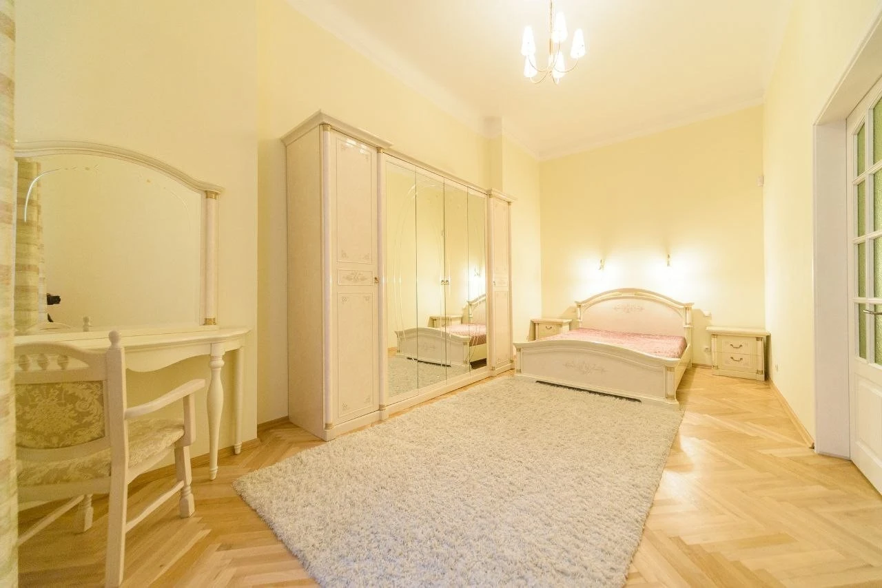 Аренда 2-комнатной квартиры 75 м², Архитектора Городецкого у