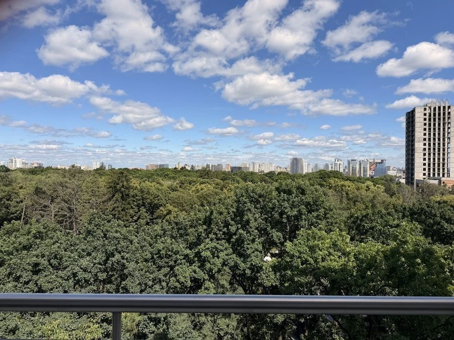 Оренда квартири в ЖК Crysral Park площею 159 м²