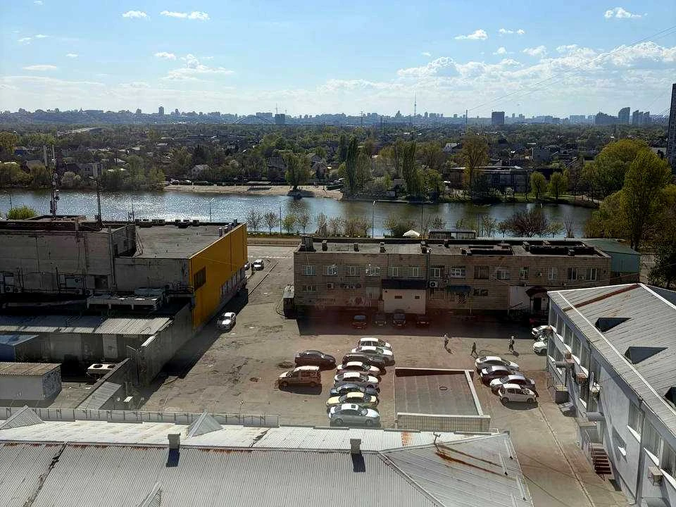 Квартира. Київ, Райдужна вул.