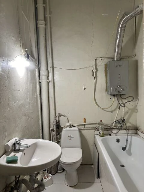 Продажа 2 комн.квартира 60.30 м² 2/4 ц ул.Коперника 150000$