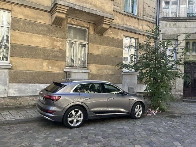 Продажа 2 комн.квартира 60.30 м² 2/4 ц ул.Коперника 150000$