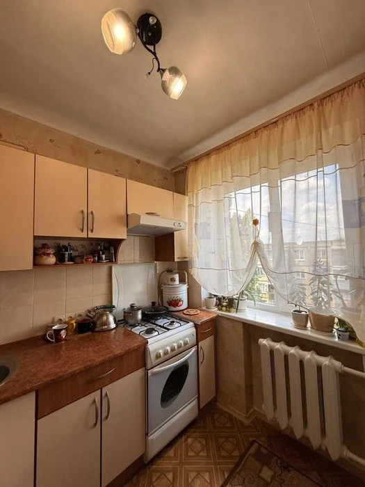 Продам БОЛЬШУЮ 2-х ком. квартиру в кирпичном доме! Сертифика