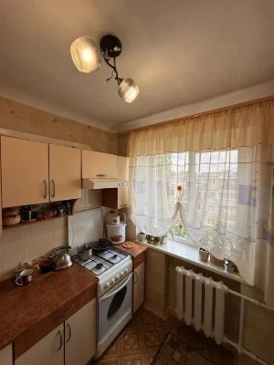 Продам БОЛЬШУЮ 2-х ком. квартиру в кирпичном доме! Сертифика