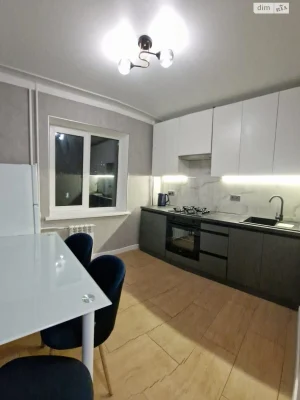 Довгострокова Оренда Квартира Солом'янка