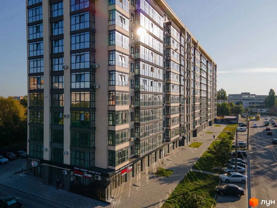 Продаж 1 кім. квартири. 53 м2. зуп.Фурманова №6121  розг. Де
