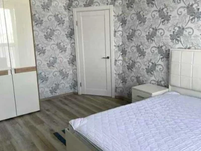 Квартира. Київ, Ділова вул. (Димитрова)