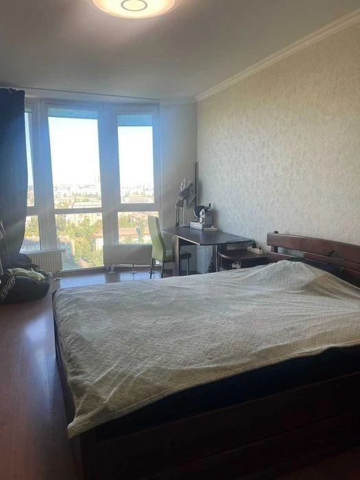 For sale a wonderful 2-room apartment, Sobornosti Avenue, Kyivsk Residential Complex