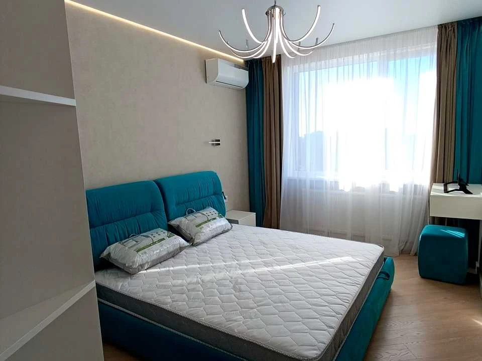 Квартира. Київ, Родини Крістерів вул.