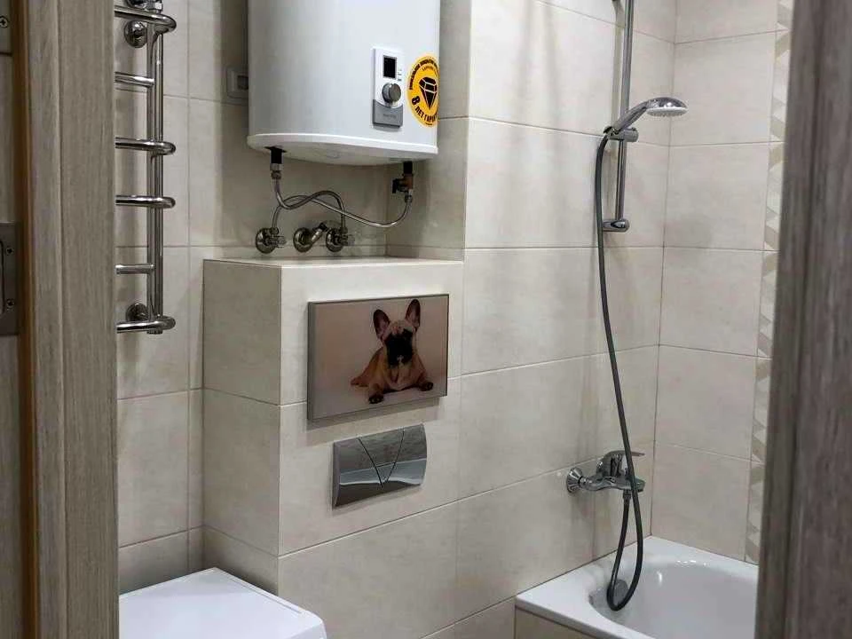 Квартира. Київ, Регенераторна вул., 4 к