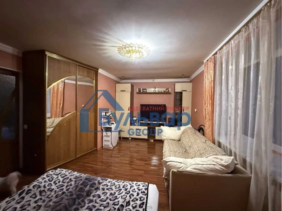 2к.квартира, Центральний р-н,цегла, котел, 60м2