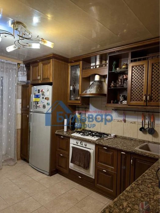 2к.квартира, Центральний р-н,цегла, котел, 60м2