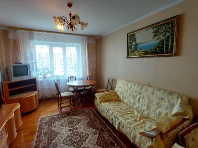 Квартира. Київ, Ревуцького вул.