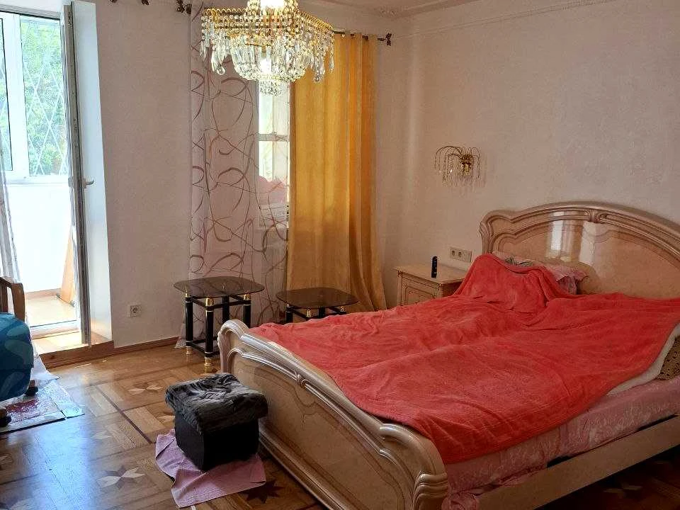 Квартира. Одесса, Косвенная ул. (Скисно)