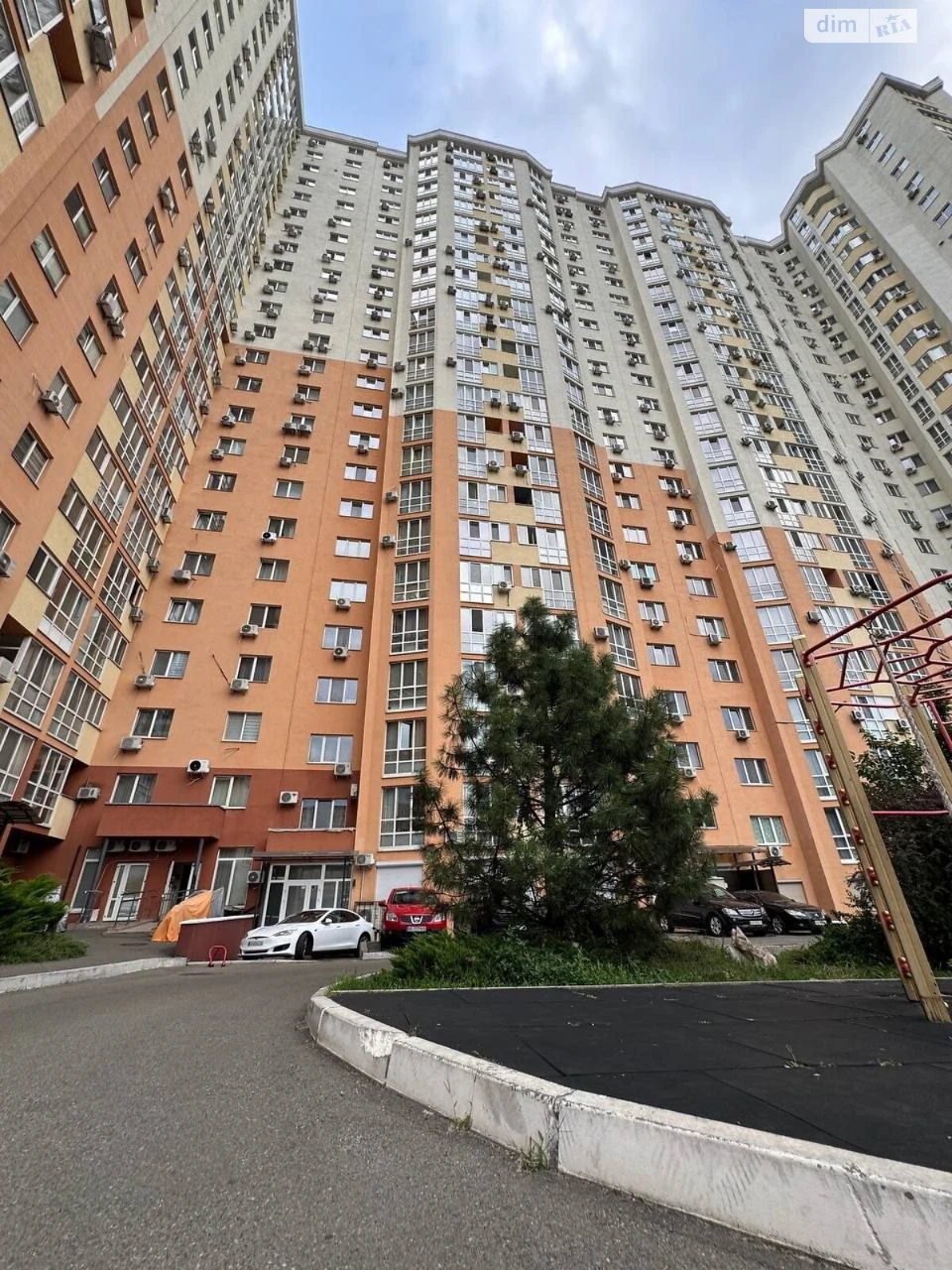 Довгострокова Оренда Квартира Відрадний