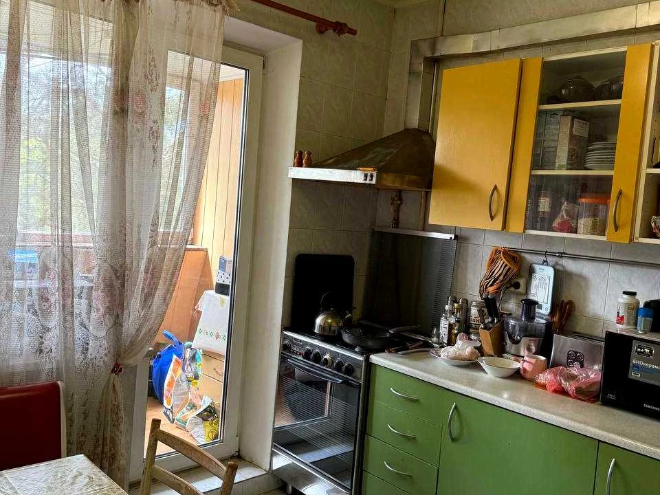 Квартира. Київ, Бориспільська вул.