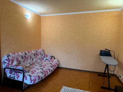 Квартира. Київ, Бориспільська вул.