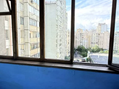 Квартира. Київ, Лариси Руденко вул.