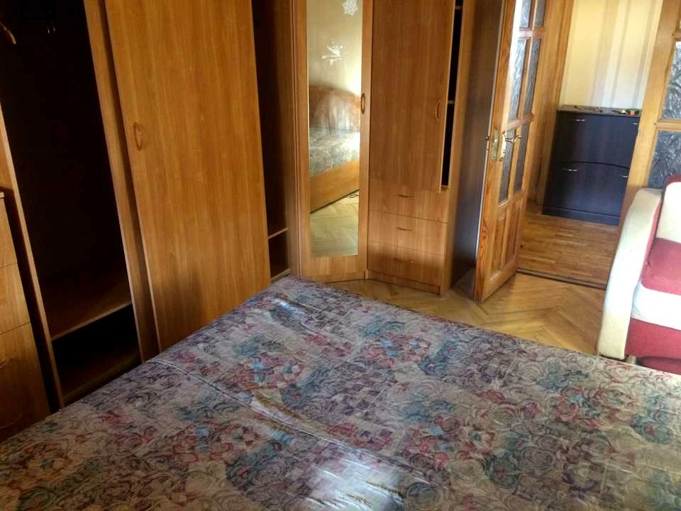 Квартира. Київ, Героїв Дніпра вул.