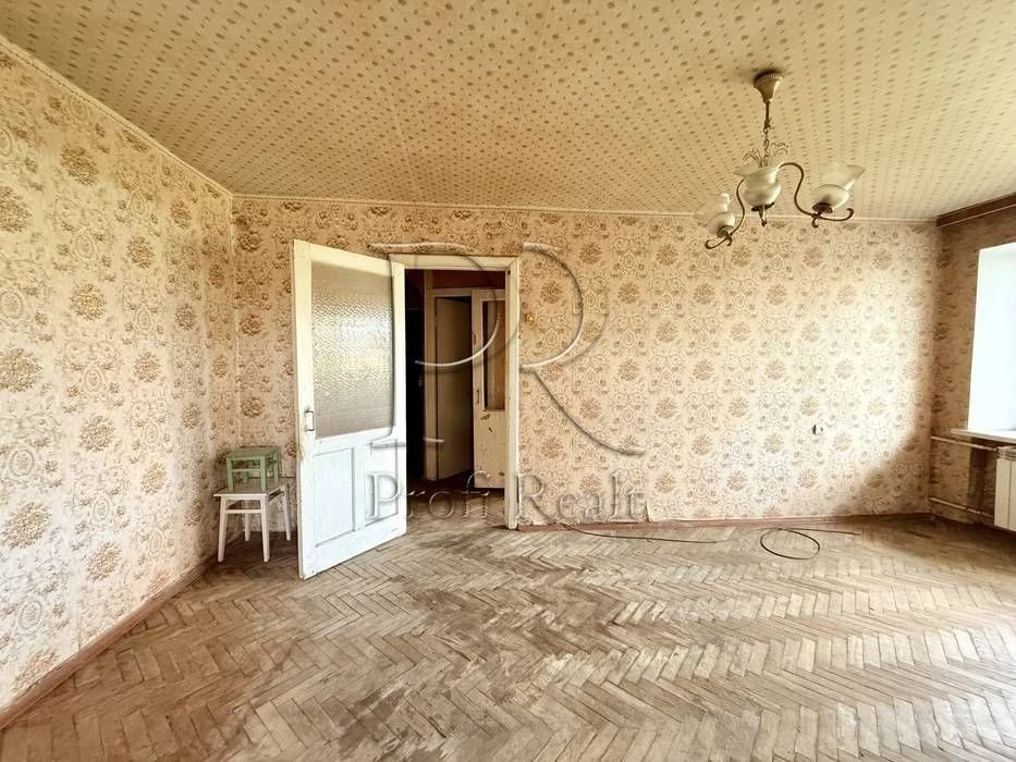 2-room apartment for sale at Degtyarivska, 11