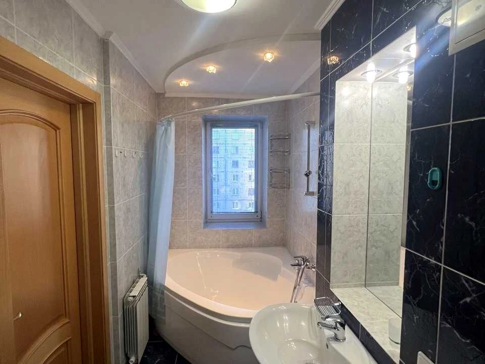 Квартира. Київ, Андрія Головка вул.