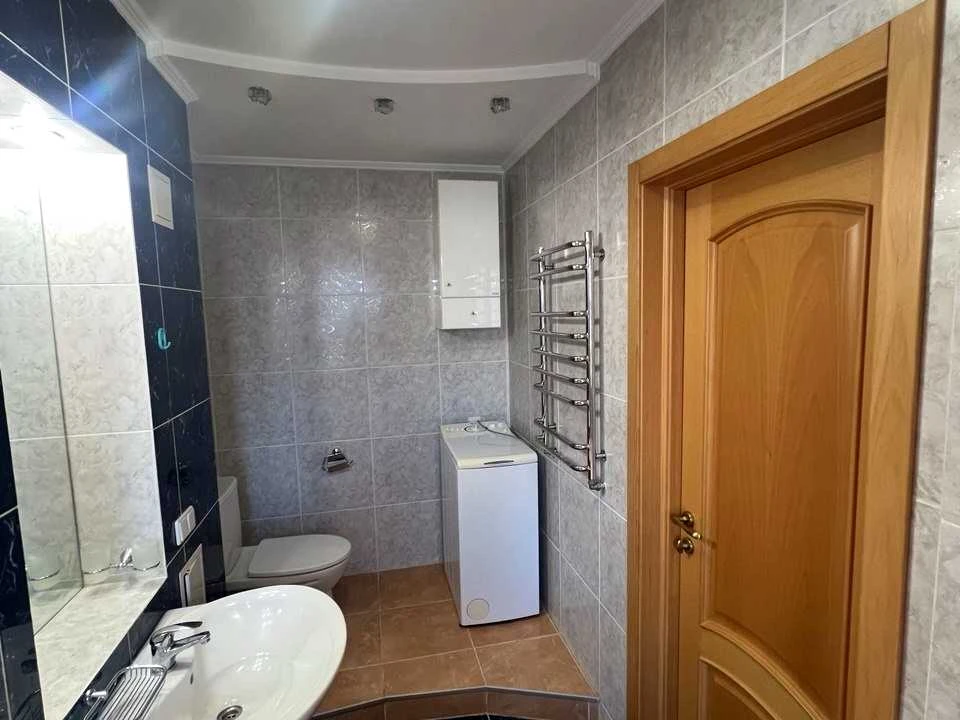 Квартира. Київ, Андрія Головка вул.