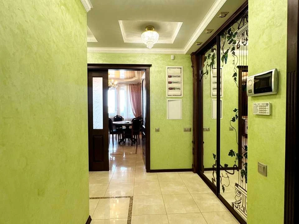 Квартира. Київ, Петра Григоренка просп.