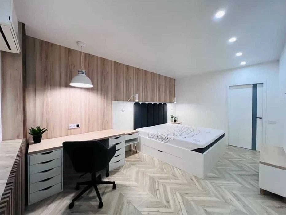 D1A For sale 2-room apartment, 3rd floor, Pink House residential complex, separate rooms