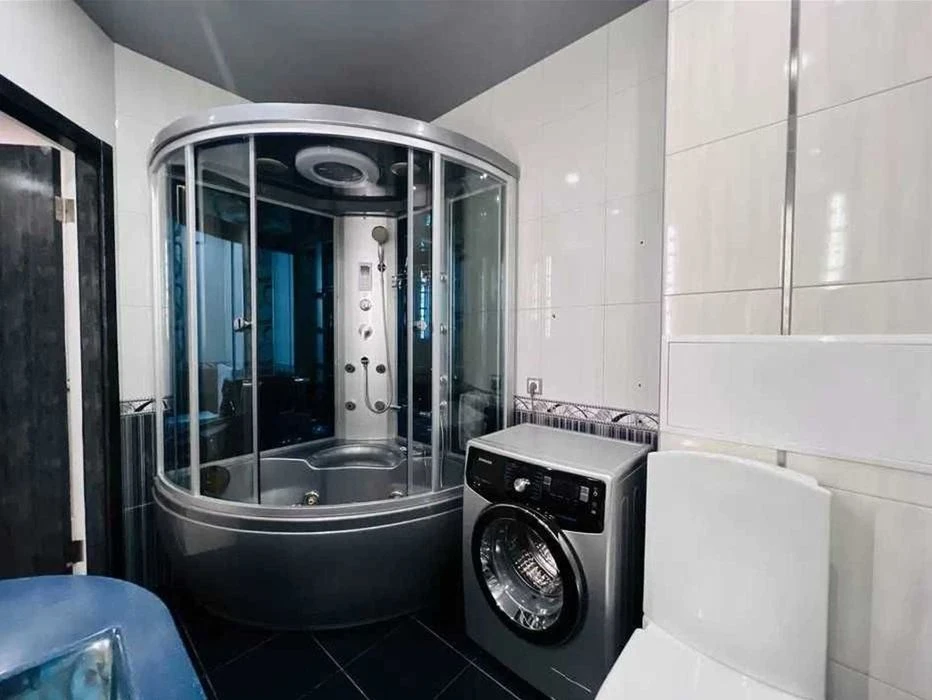 D1A For sale 2-room apartment, 3rd floor, Pink House residential complex, separate rooms