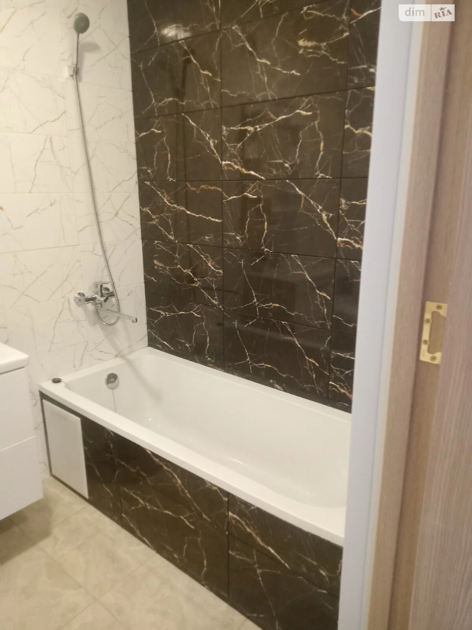 Sale Apartment Dalnya Zhuravlivka