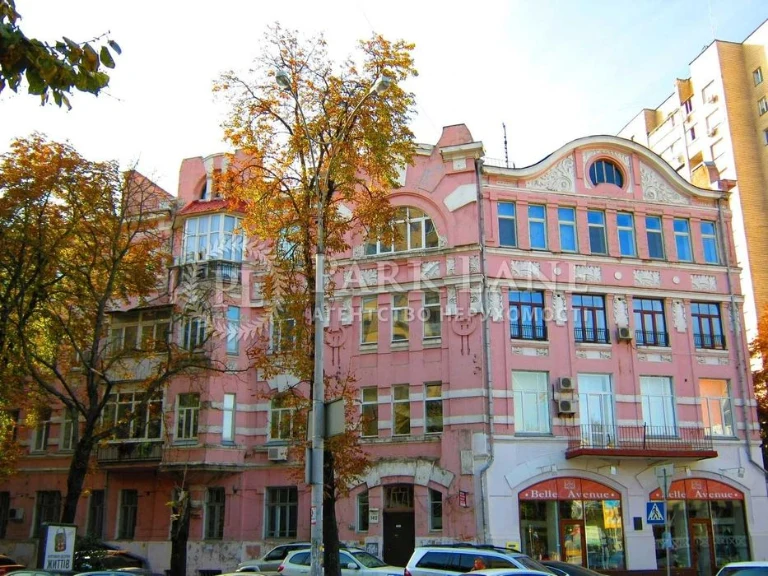 For sale 2-room apartment Mykhailo Omelyanovich-Pavlenko Suvorov Pecher