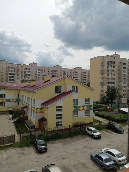 Здам 3-к квартиру 99м2 вулиця Олевська метро Академмістечко