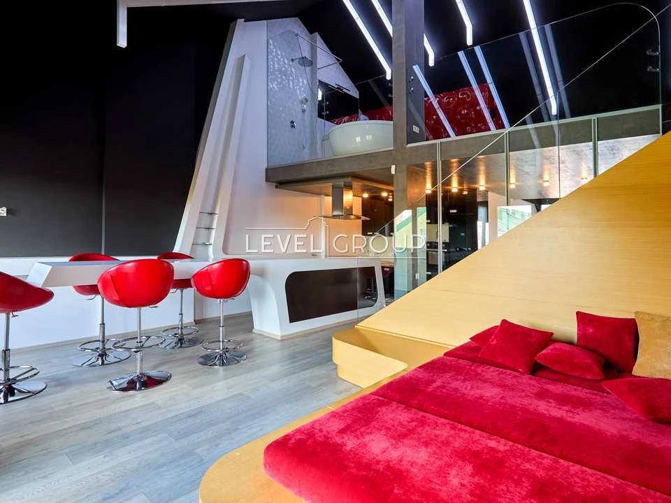 Квартира. Київ, Регенераторна вул., 4 к