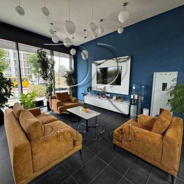 Продаж 2-кімнатної квартири 79 м², Причальна вул., 14