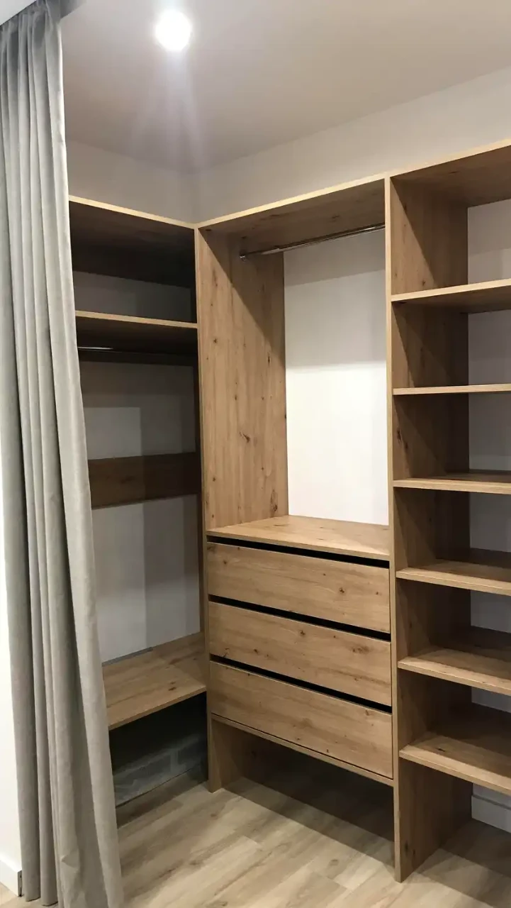 Продаж квартири 1-кімн. 44 м² 10/25 пов.