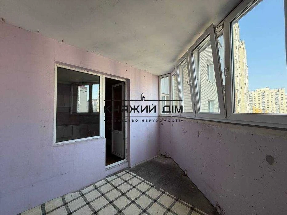 No commission! 3-room apartment for sale in Osokorky 2114764