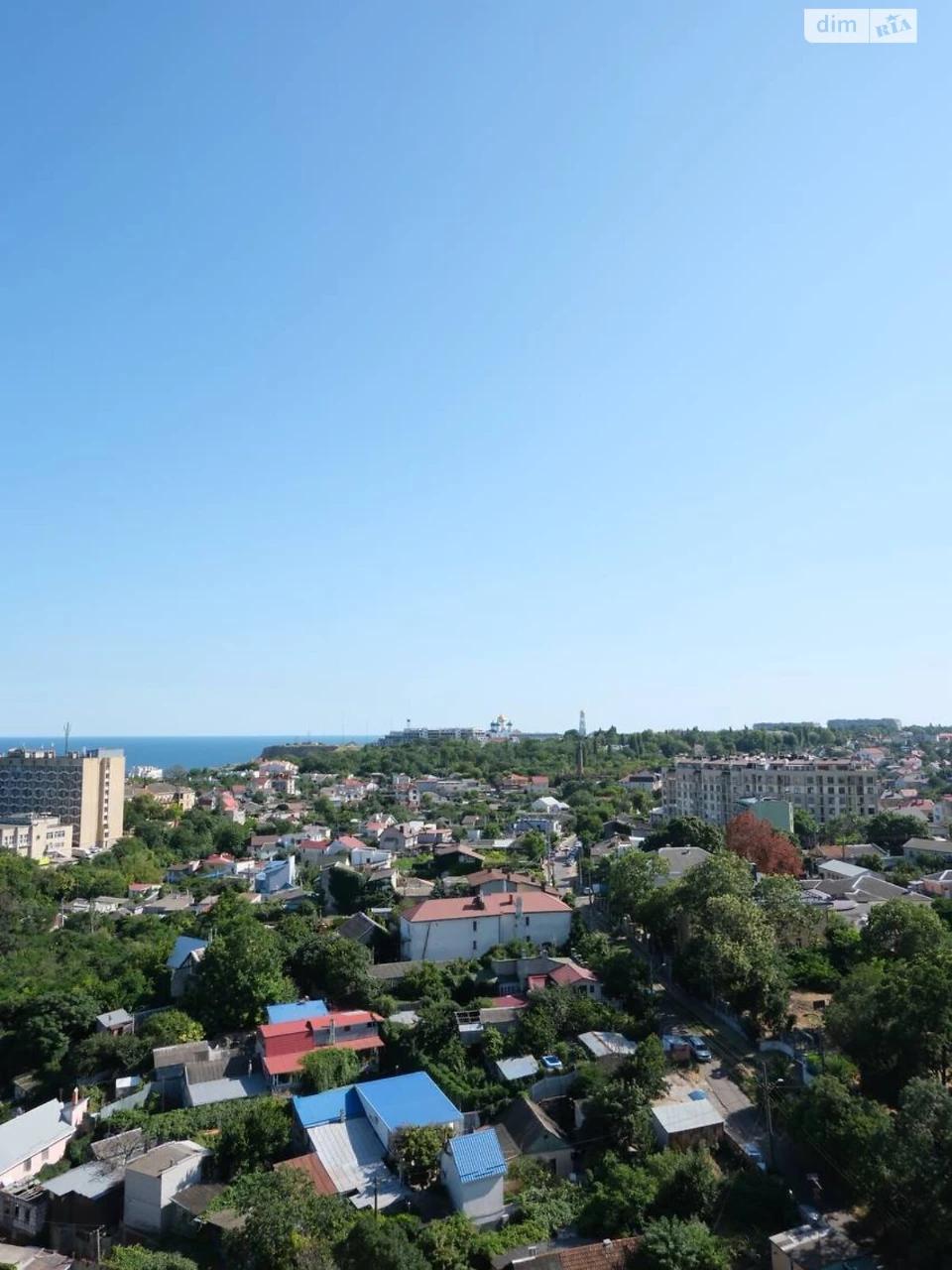 Продажа квартиры Золотой Берег.