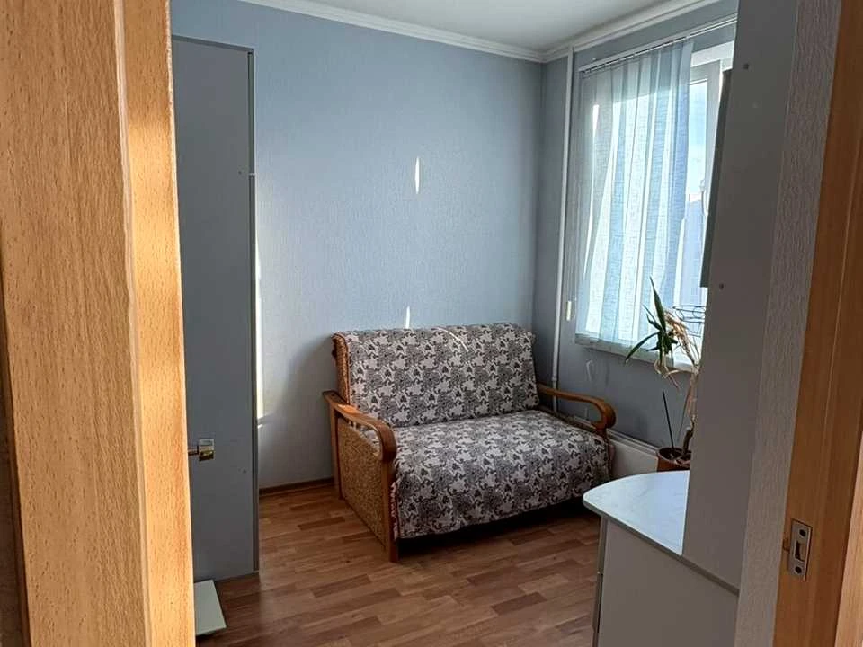 Apartment. Kharkiv, Akhsarova St.