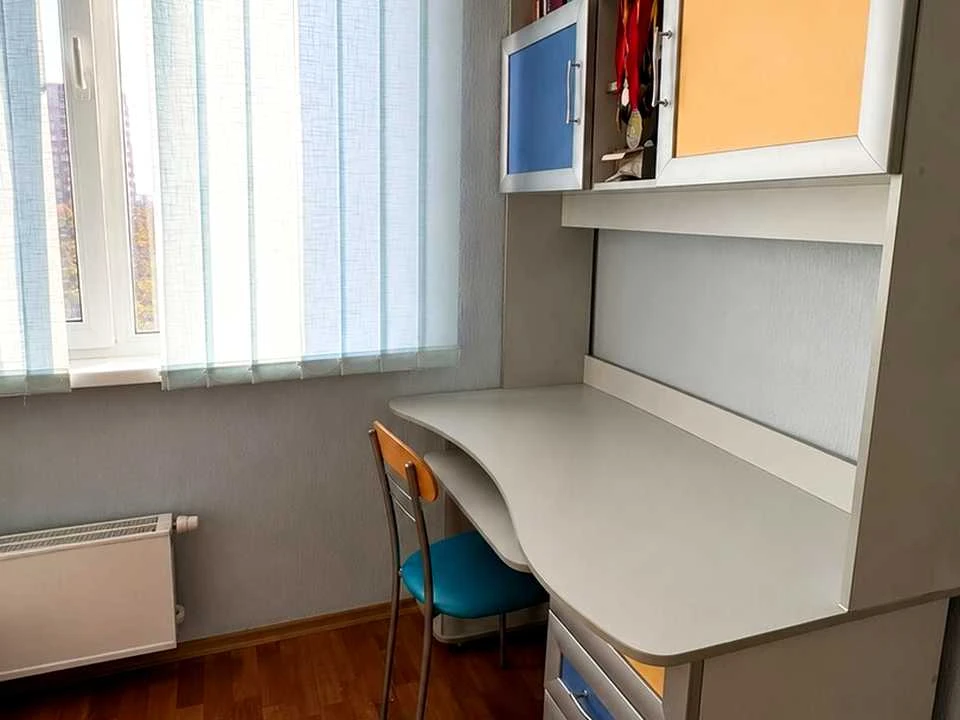 Apartment. Kharkiv, Akhsarova St.