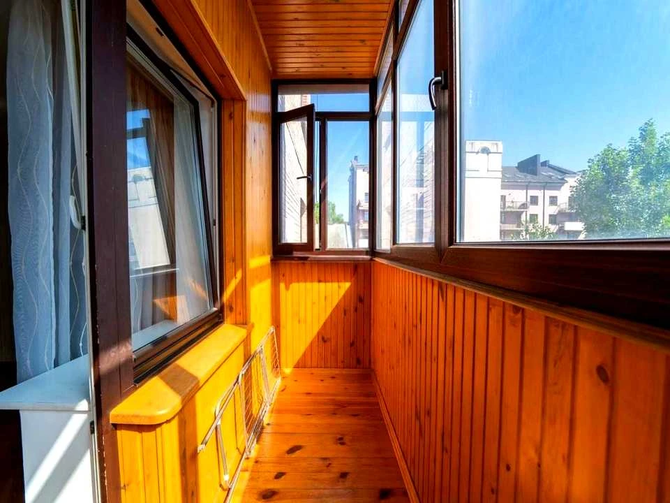Квартира. Київ, Олександра Кониського вул., 28А-