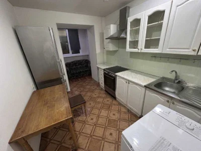 Продам 1 ком.кв.в кирпичном доме ул. Рабочая 160.