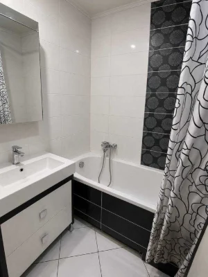 Продам 1 ком.кв.в кирпичном доме ул. Рабочая 160.