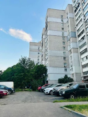 Продам 1 ком.кв.в кирпичном доме ул. Рабочая 160.