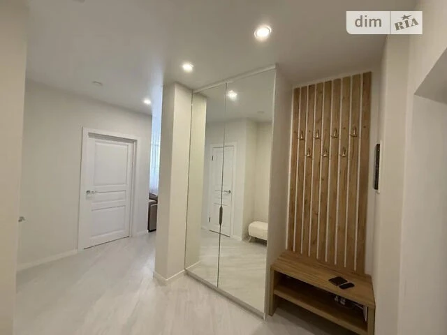Продажа 1к квартиры 51 кв. м по ул. Елены Пчелки 7 • ID 3472